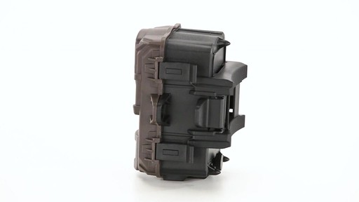Spypoint Force-10 HD Ultra Compact Trail/Game Camera 10MP 360 View - image 4 from the video